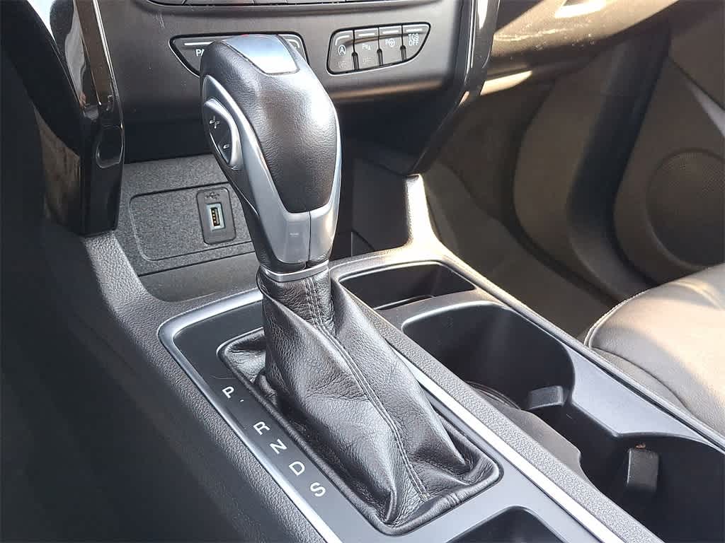 Thumbnail: 2019 Ford Escape - 11