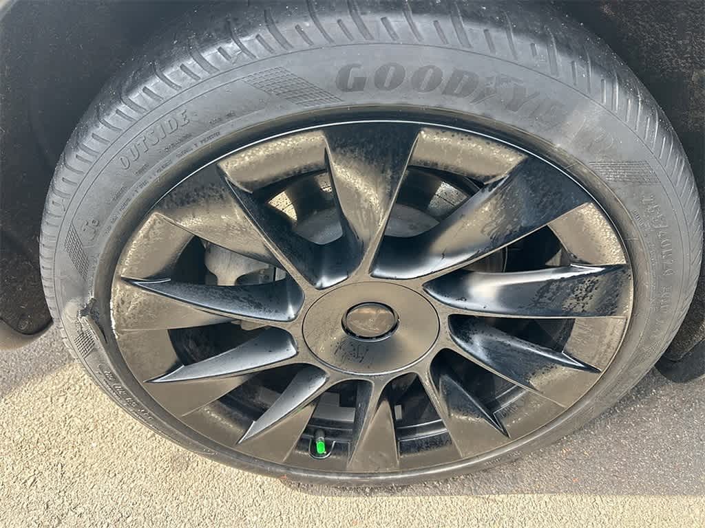 Thumbnail: 2020 Tesla Model Y - 19