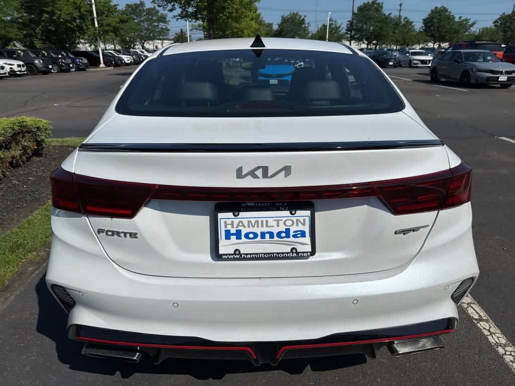 Thumbnail: 2022 Kia Forte - 5