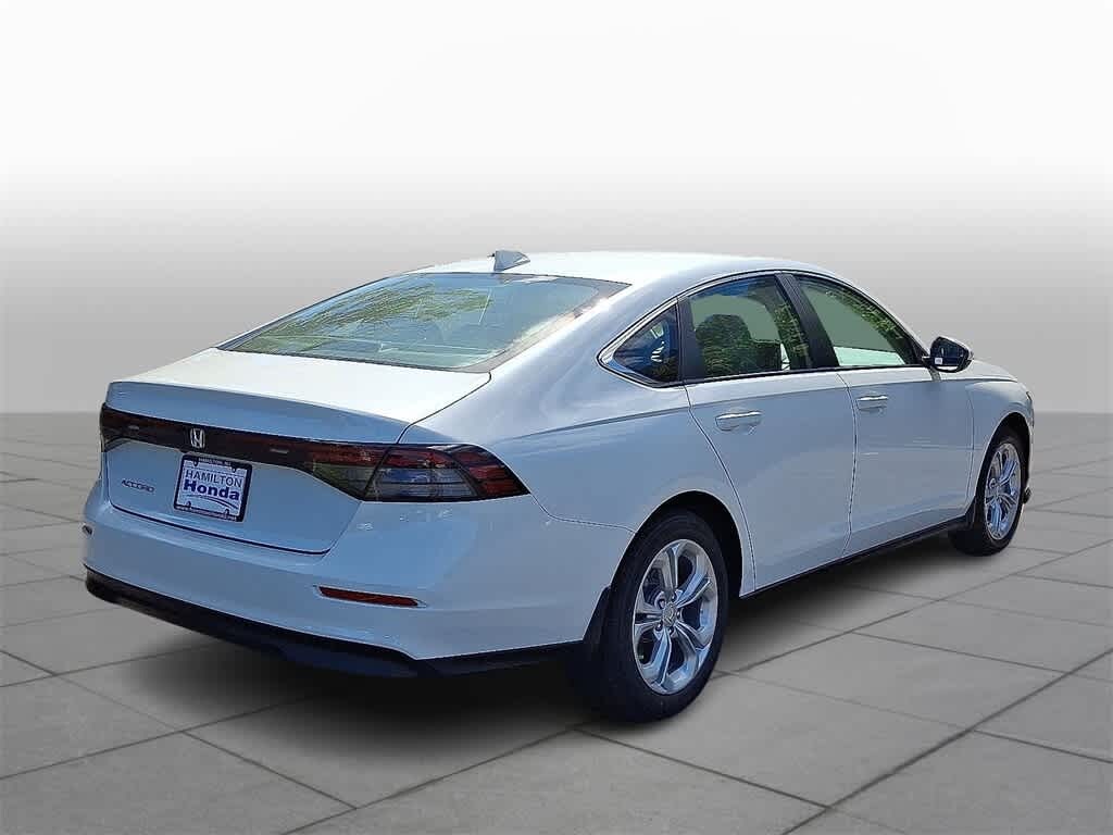 New 2025 Honda Accord LX Sedan