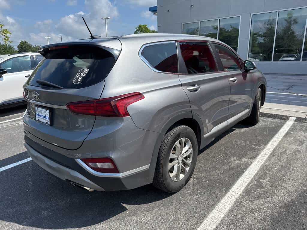 Thumbnail: 2019 Hyundai Santa Fe - 4