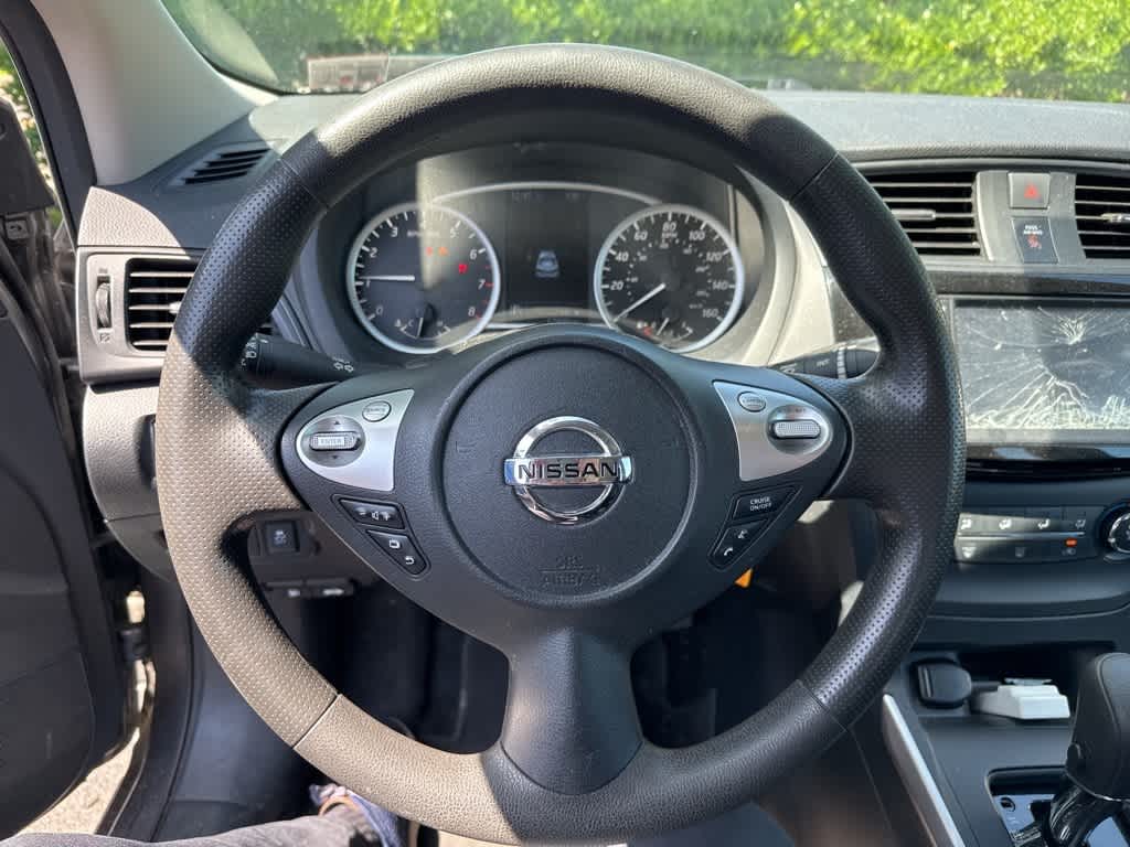 Thumbnail: 2019 Nissan Sentra - 9