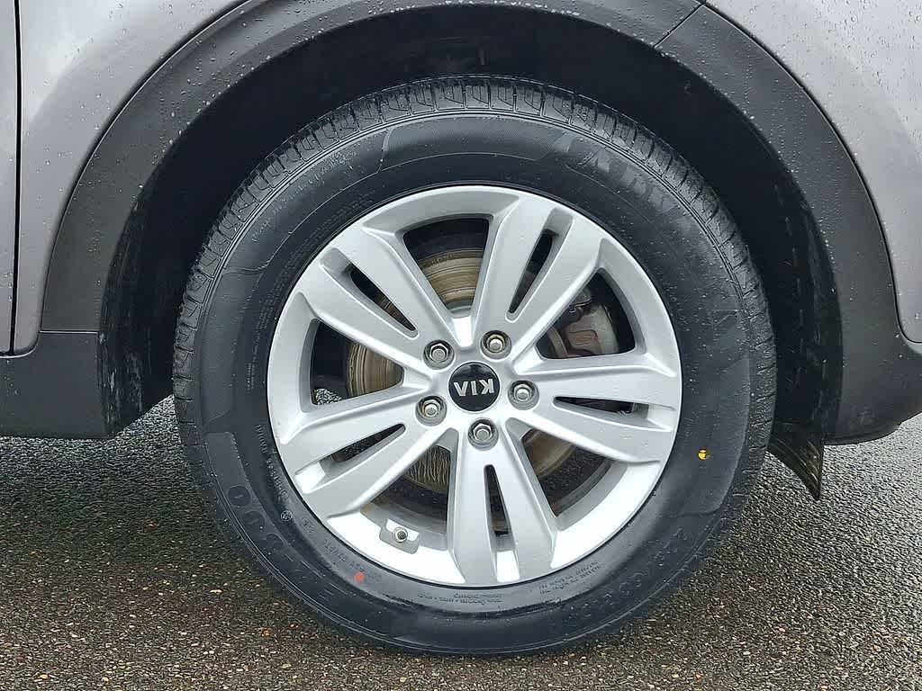 Thumbnail: 2017 Kia Sportage - 26