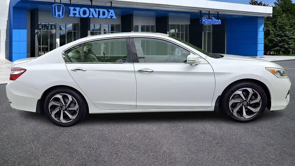 Thumbnail: 2016 Honda Accord - 9