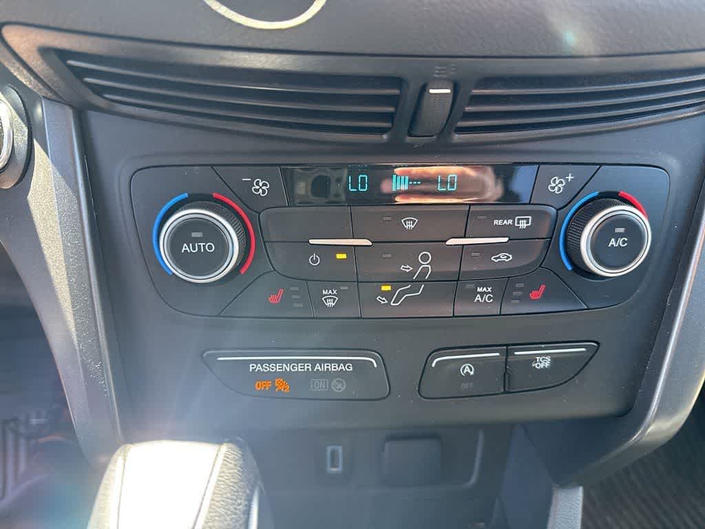 Thumbnail: 2019 Ford Escape - 17