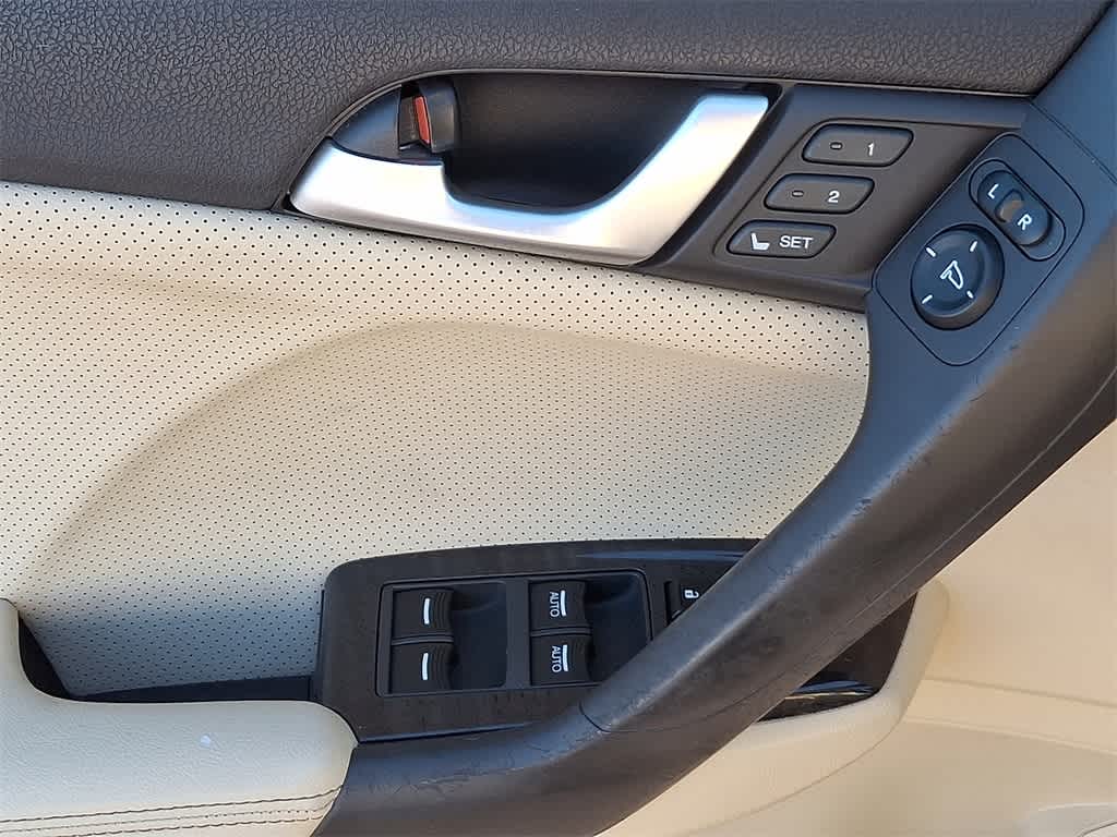 Thumbnail: 2014 Acura TSX - 2