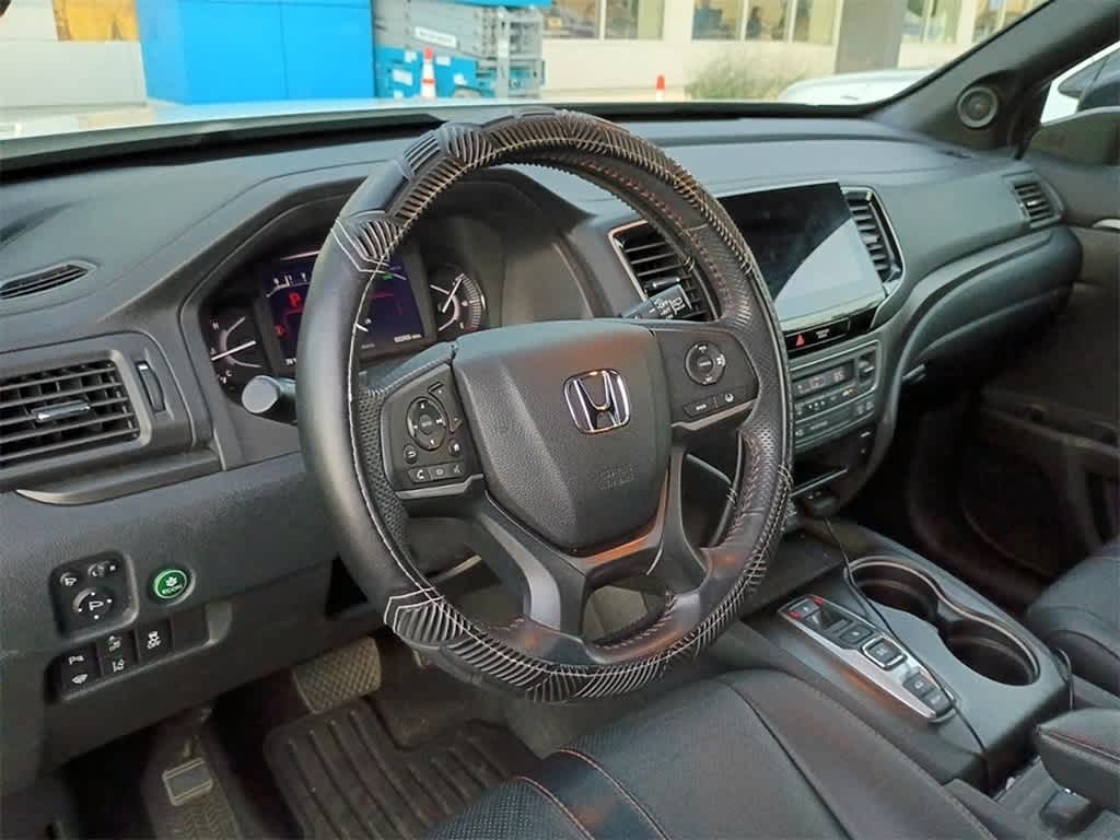 Thumbnail: 2022 Honda Passport - 9