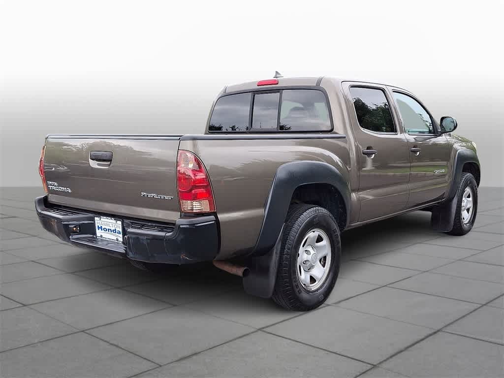 Thumbnail: 2012 Toyota Tacoma - 15