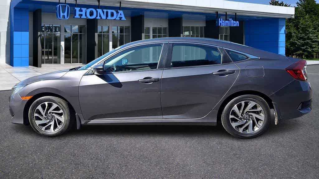 Thumbnail: 2016 Honda Civic - 5