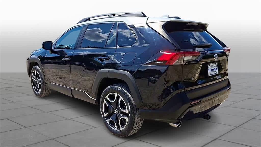 Thumbnail: 2019 Toyota RAV4 - 6