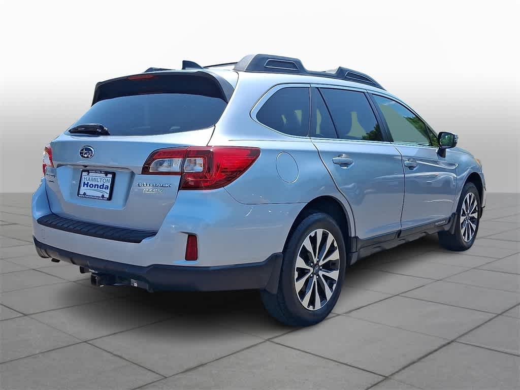 Thumbnail: 2016 Subaru Outback - 16