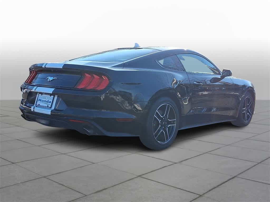 Thumbnail: 2022 Ford Mustang - 16