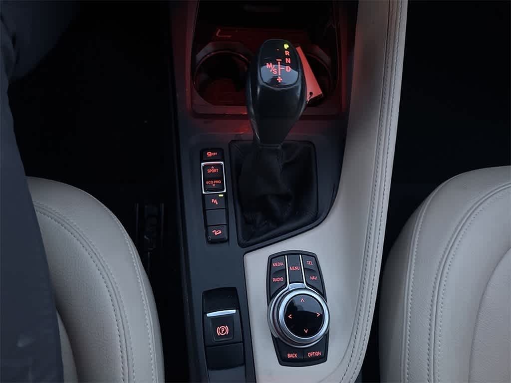 Thumbnail: 2017 BMW X1 - 15