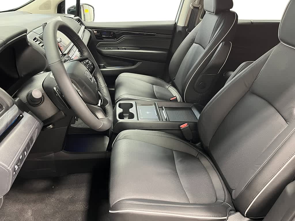 Thumbnail: 2026 Honda Odyssey - 16