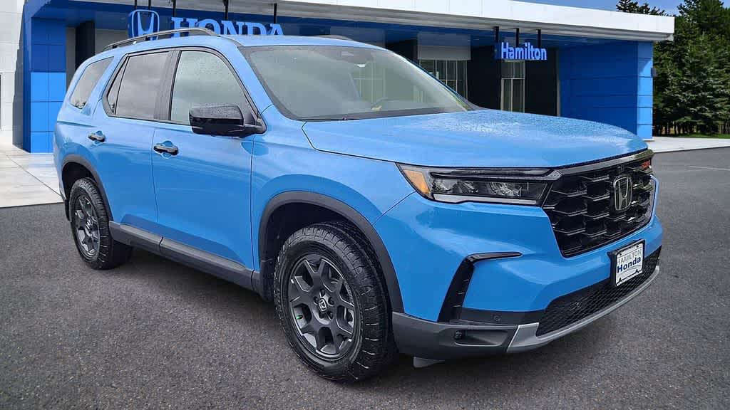 Thumbnail: 2025 Honda Pilot - 2