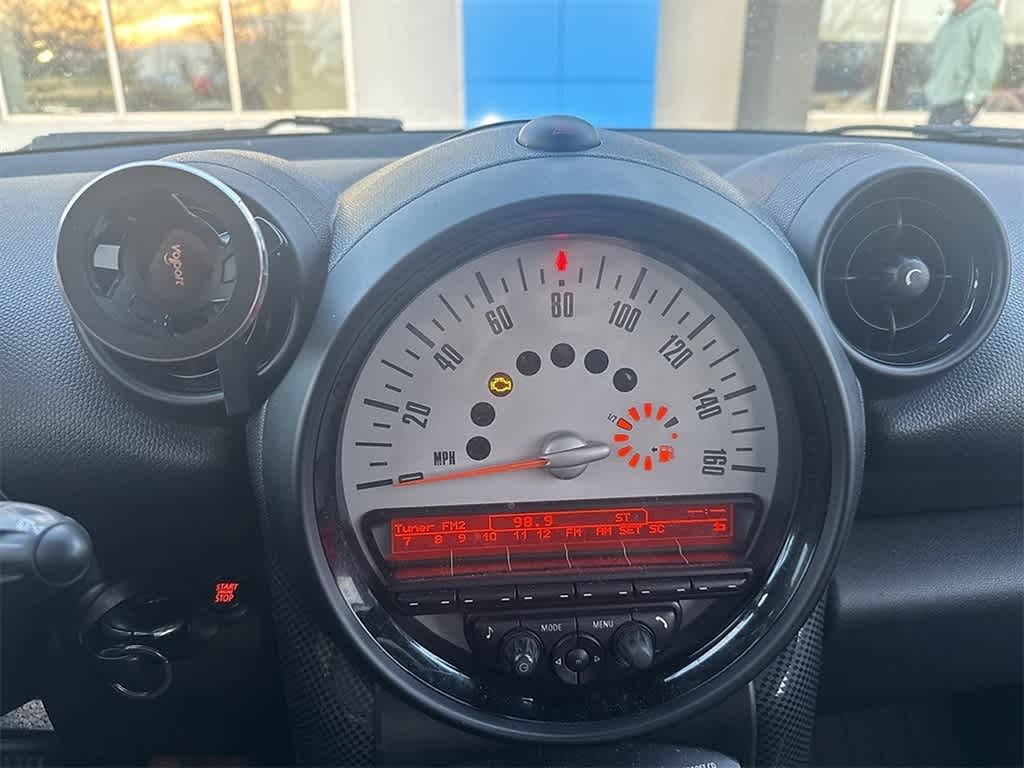 Thumbnail: 2014 MINI Cooper Countryman - 13