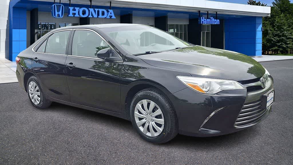 Thumbnail: 2017 Toyota Camry - 2