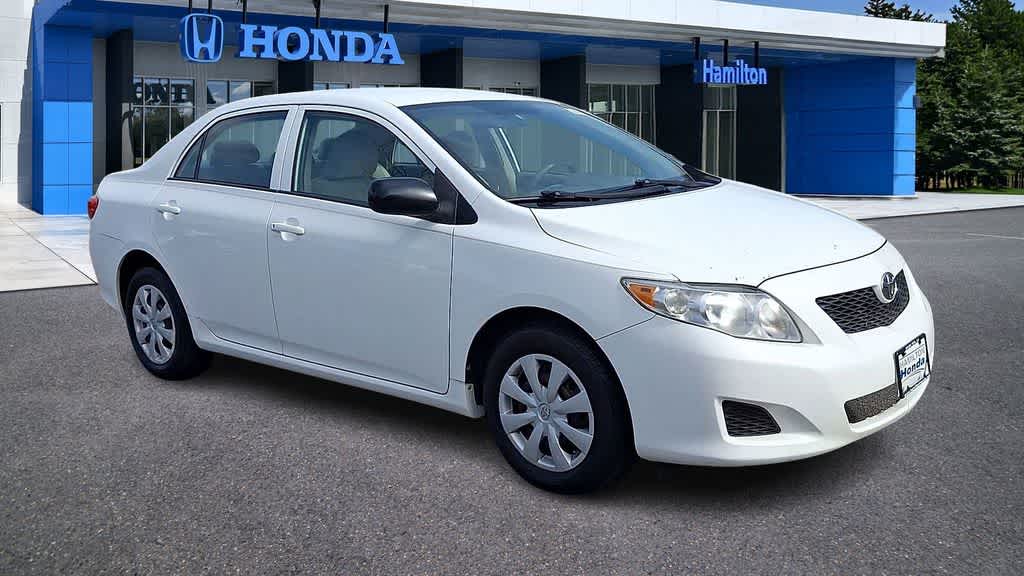 Thumbnail: 2010 Toyota Corolla - 2