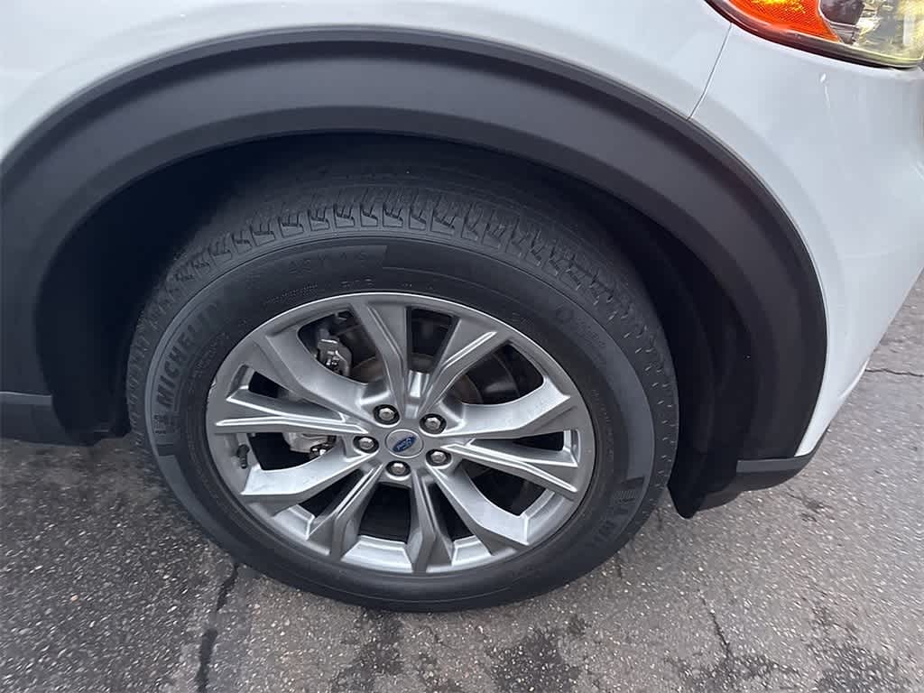 Thumbnail: 2020 Ford Explorer - 5