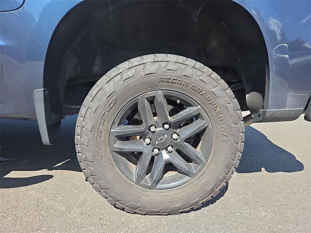 Thumbnail: 2019 Chevrolet Silverado 1500 - 9