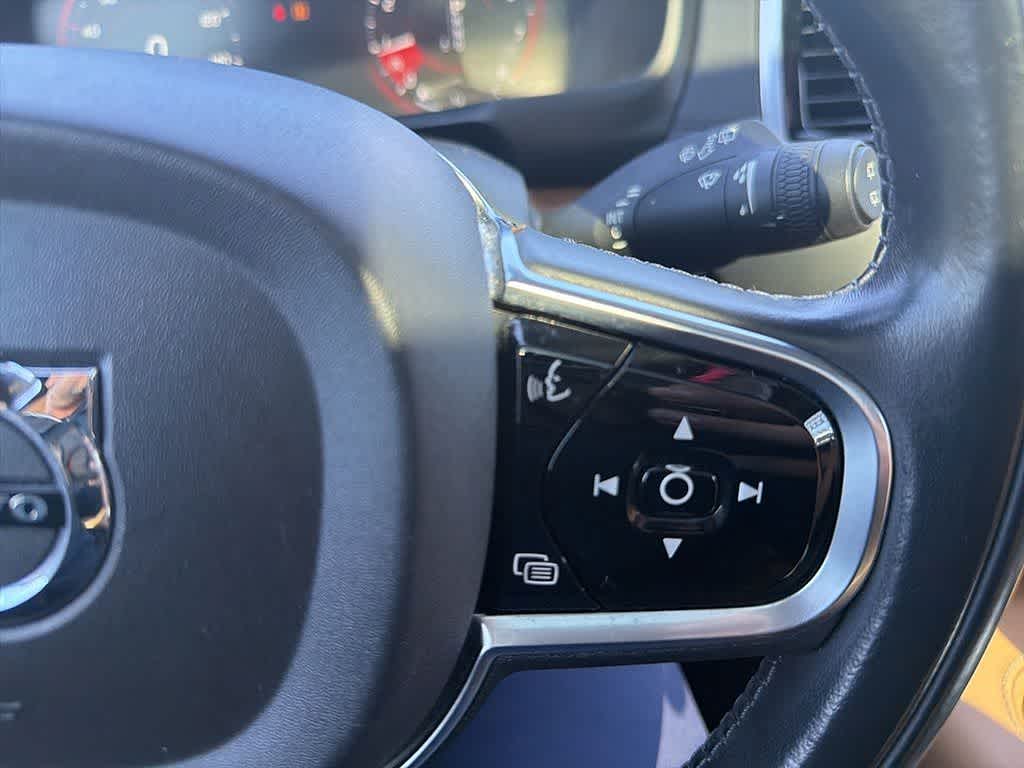 Thumbnail: 2016 Volvo XC90 - 13