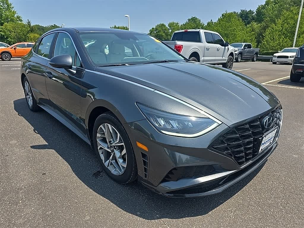 Thumbnail: 2022 Hyundai Sonata - 3