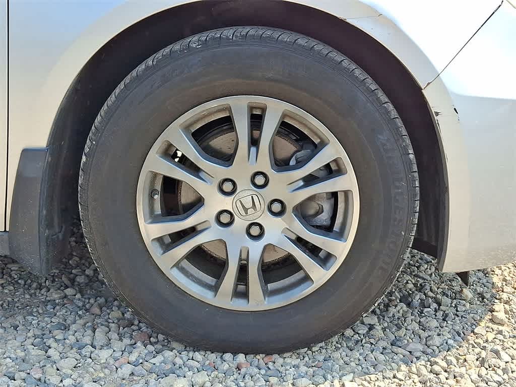 Thumbnail: 2012 Honda Odyssey - 26
