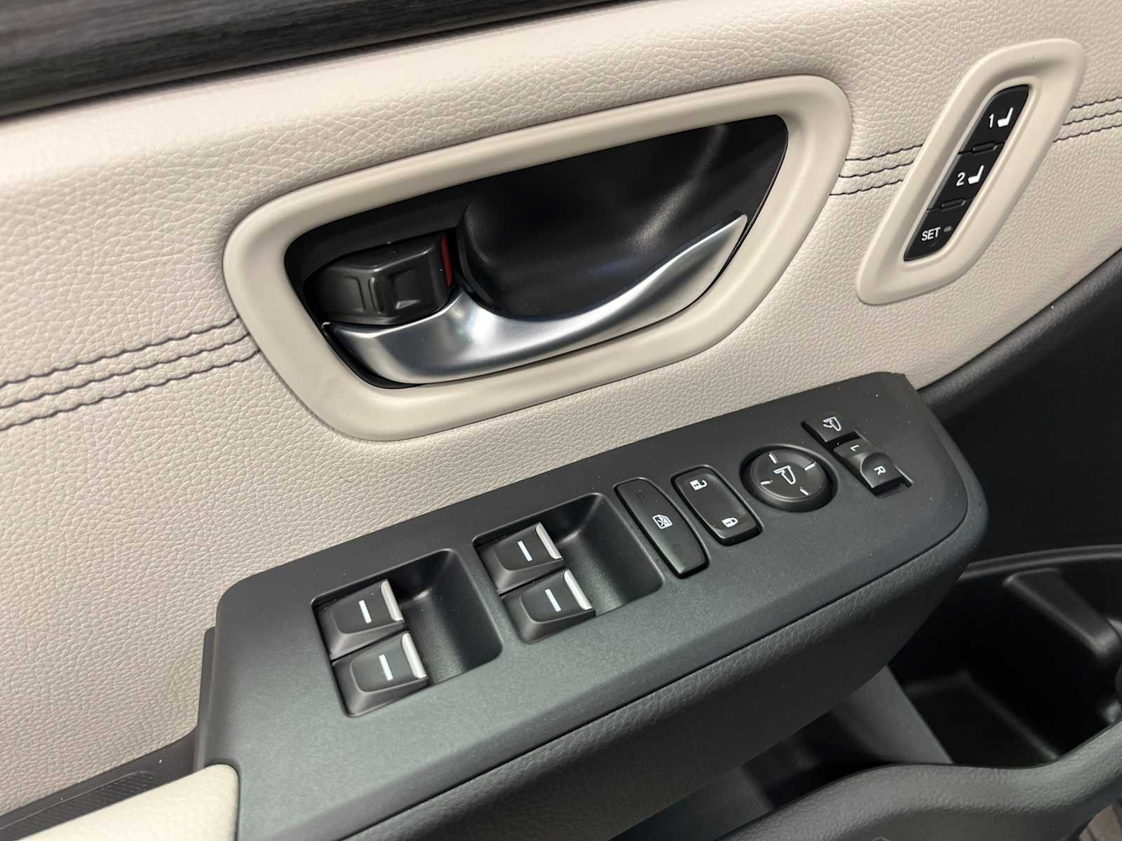 Thumbnail: 2026 Honda Pilot - 13