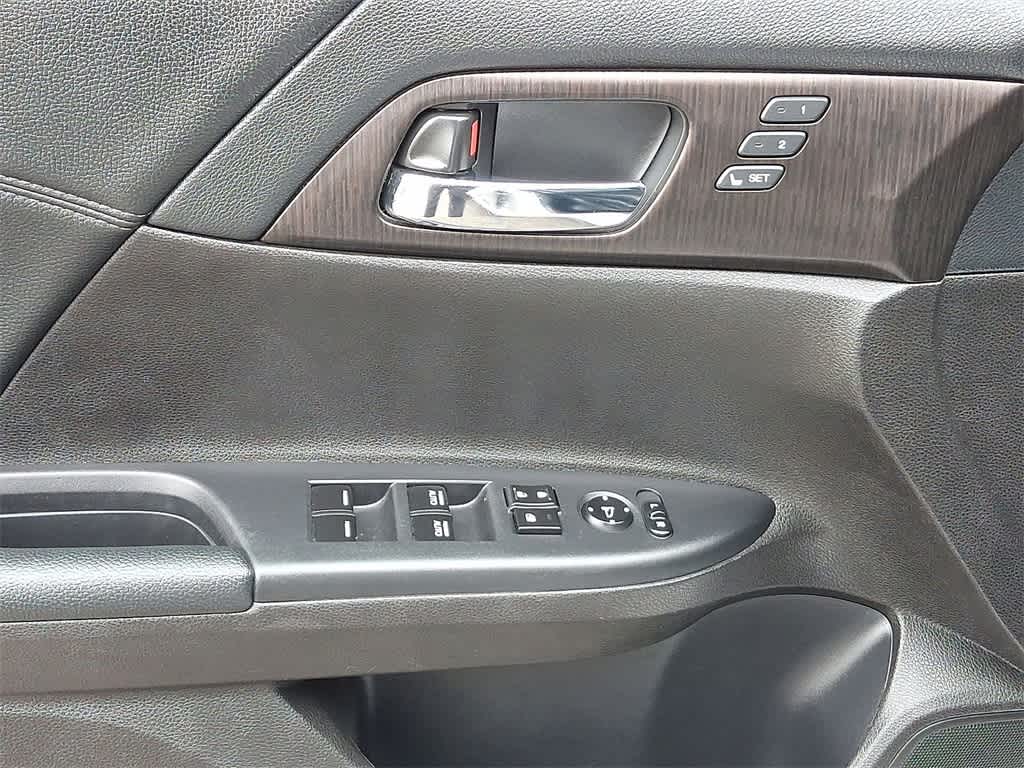 Thumbnail: 2014 Honda Accord - 10