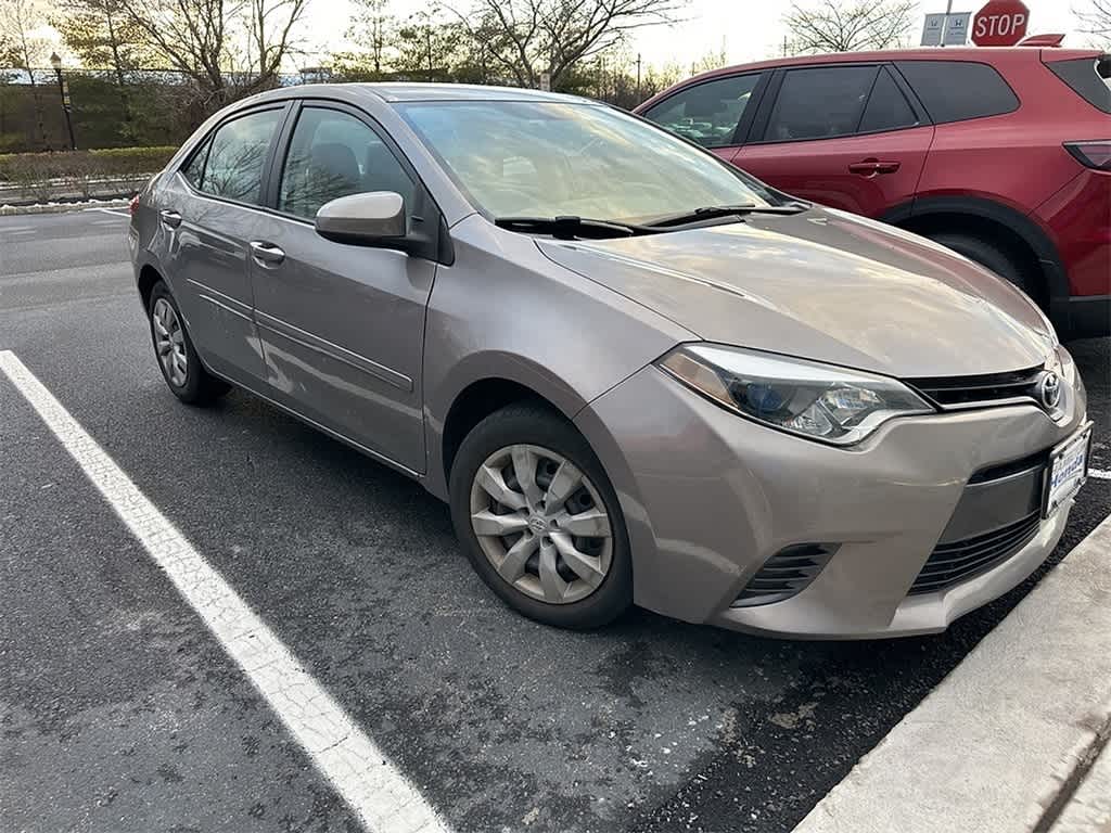 Thumbnail: 2015 Toyota Corolla - 3