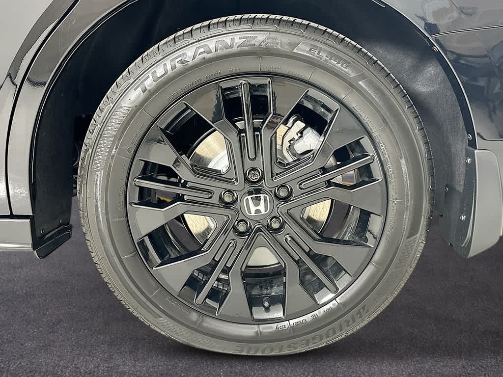 Thumbnail: 2026 Honda Odyssey - 10