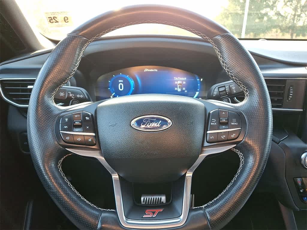 Thumbnail: 2020 Ford Explorer - 16