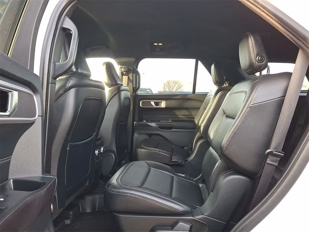 Thumbnail: 2020 Ford Explorer - 20