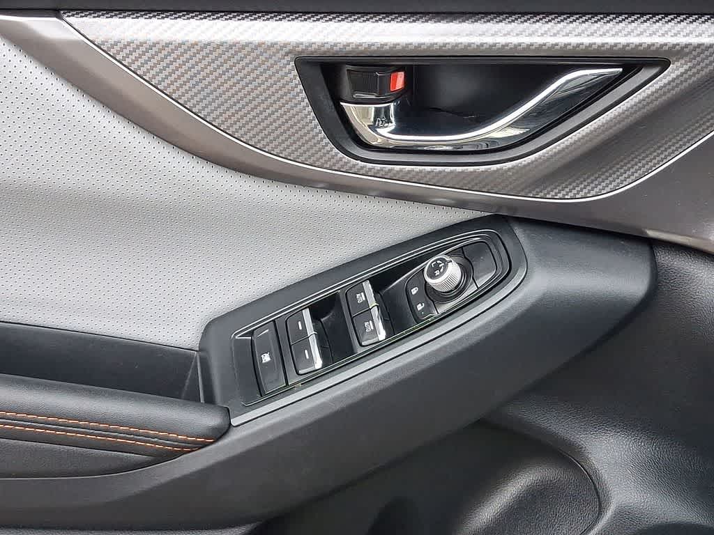 Thumbnail: 2022 Subaru Crosstrek - 10