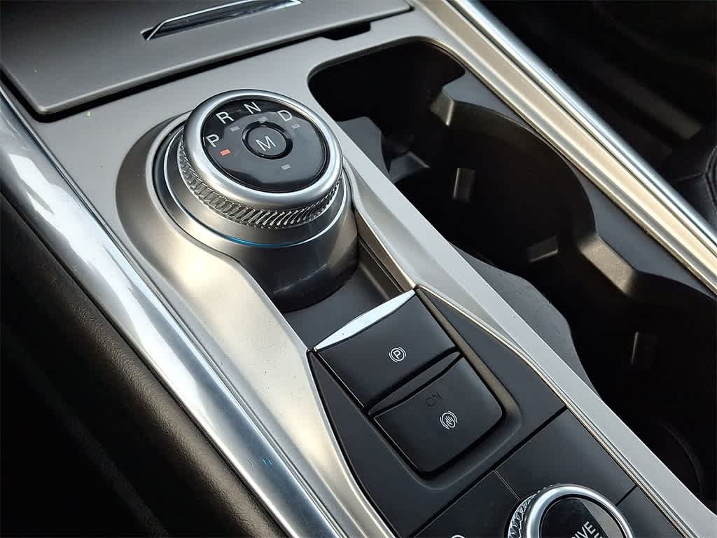 Thumbnail: 2020 Ford Explorer - 12