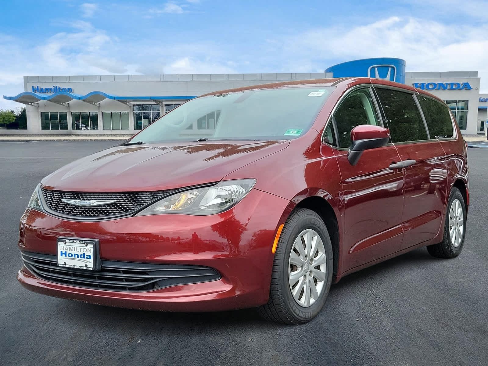 2018 Chrysler Pacifica L -
                Hamilton, NJ