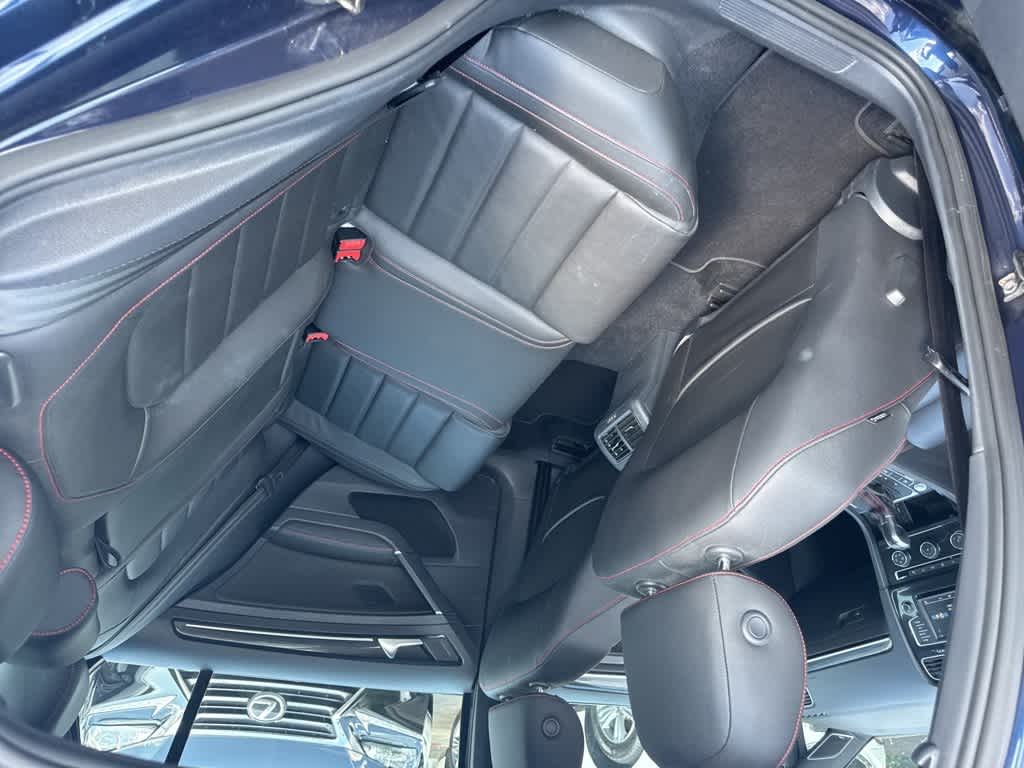 Thumbnail: 2016 Volkswagen Golf - 9