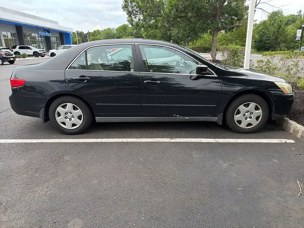 Thumbnail: 2005 Honda Accord - 4
