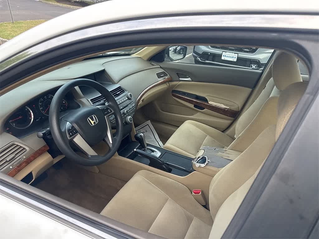 Thumbnail: 2009 Honda Accord - 8