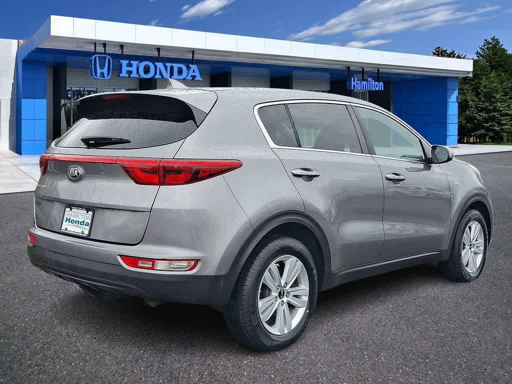 Thumbnail: 2017 Kia Sportage - 24