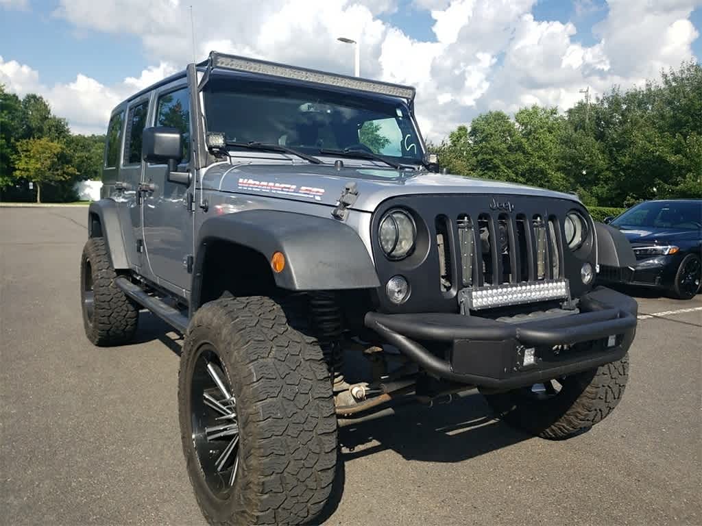 Thumbnail: 2016 Jeep Wrangler - 3