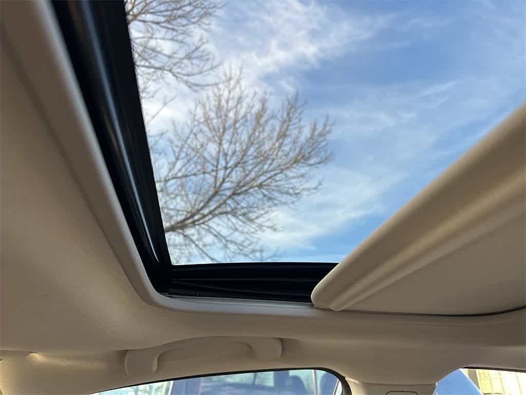 Thumbnail: 2016 Subaru Legacy - 9