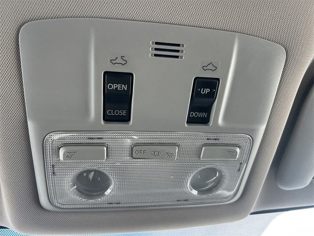 Thumbnail: 2014 Toyota Corolla - 21