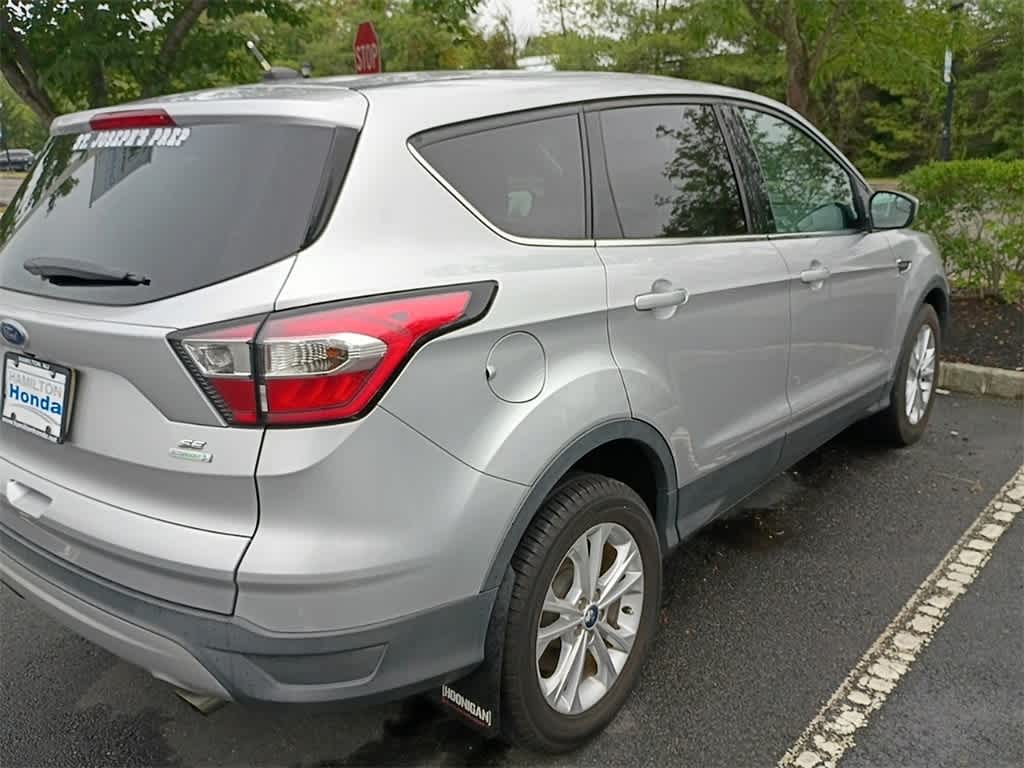 Thumbnail: 2017 Ford Escape - 4