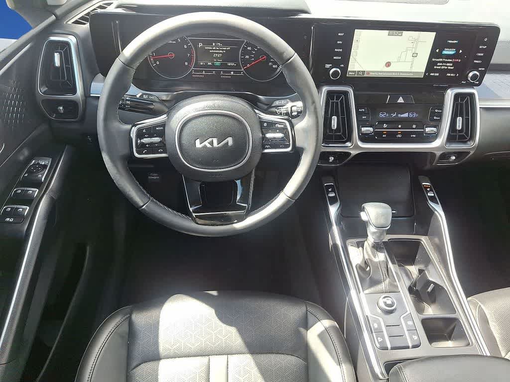 Thumbnail: 2023 Kia Sorento - 20