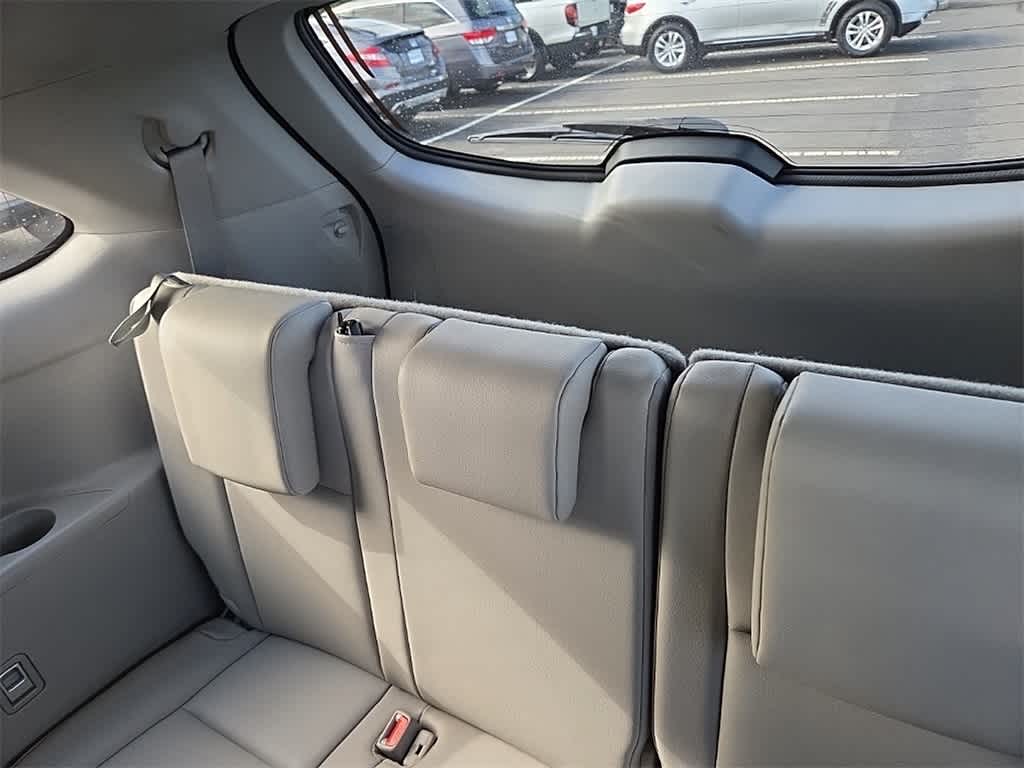 Thumbnail: 2019 Toyota Highlander - 15