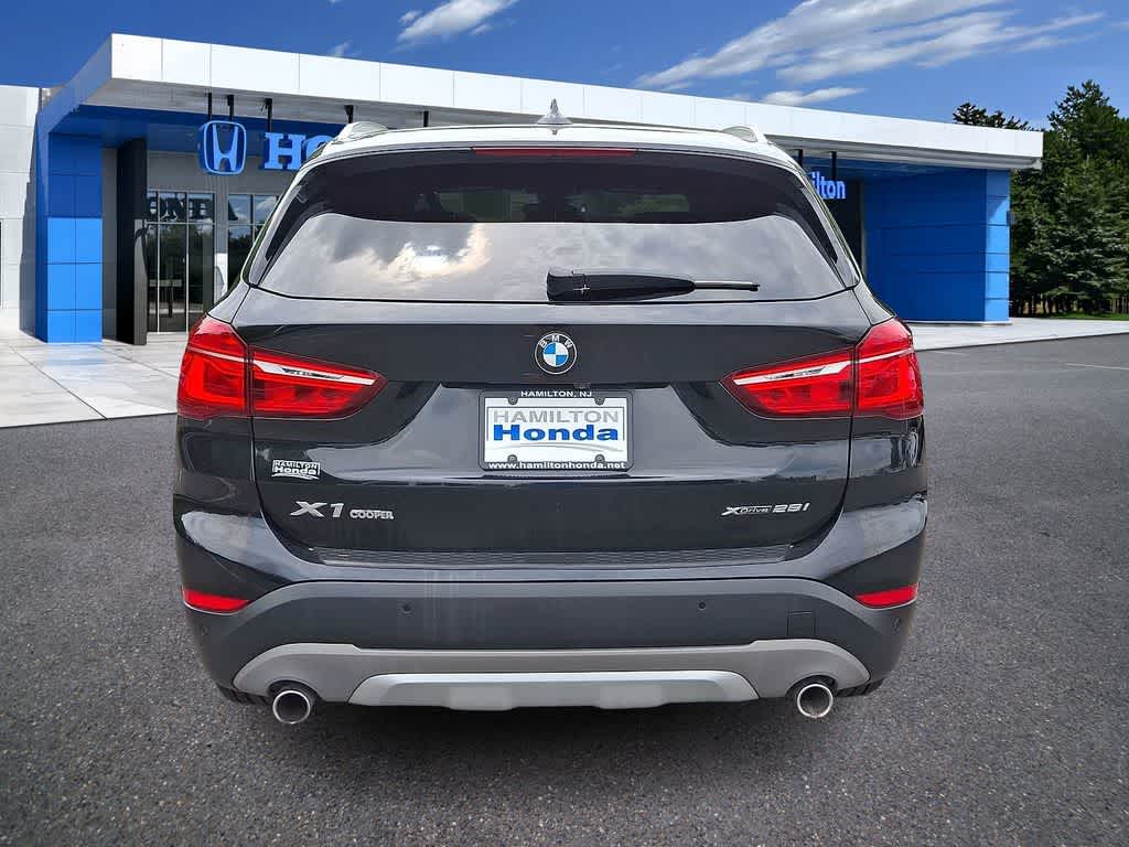 Thumbnail: 2019 BMW X1 - 23