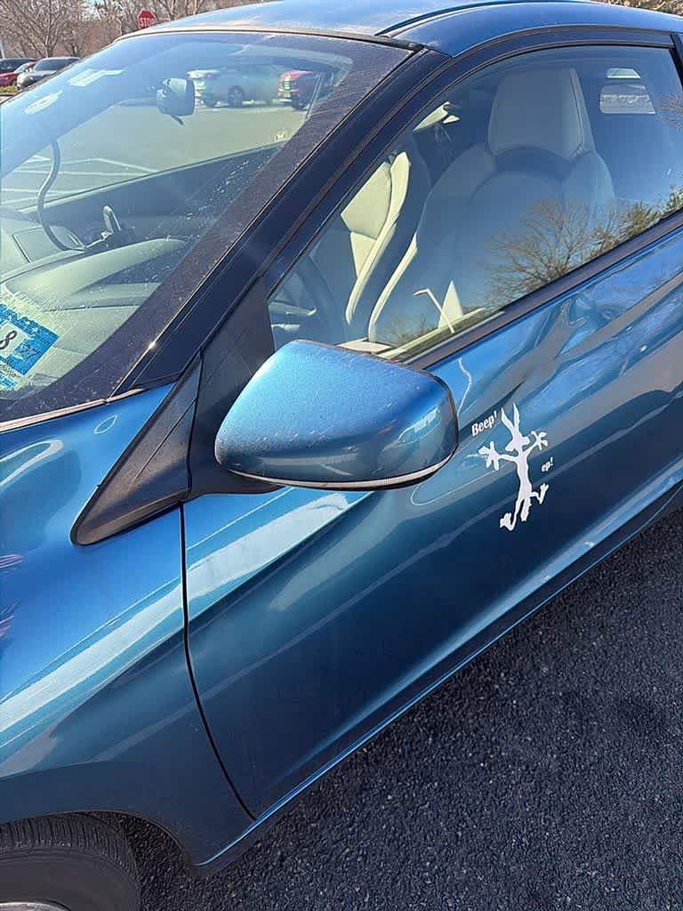 Thumbnail: 2012 Honda CR-Z - 14