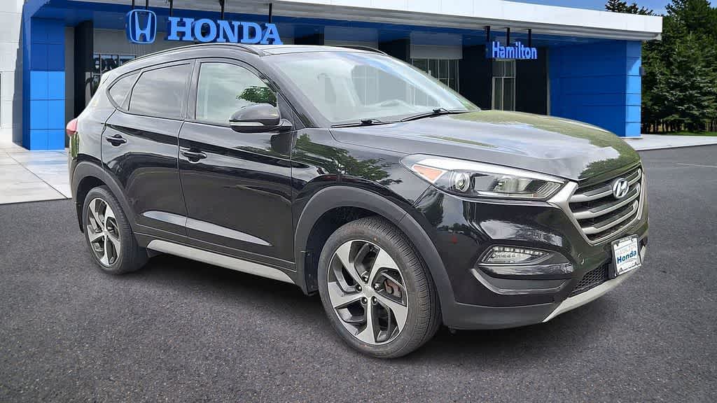 Thumbnail: 2017 Hyundai Tucson - 2