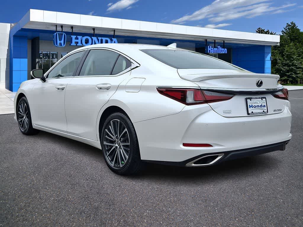 Thumbnail: 2023 Lexus ES - 22